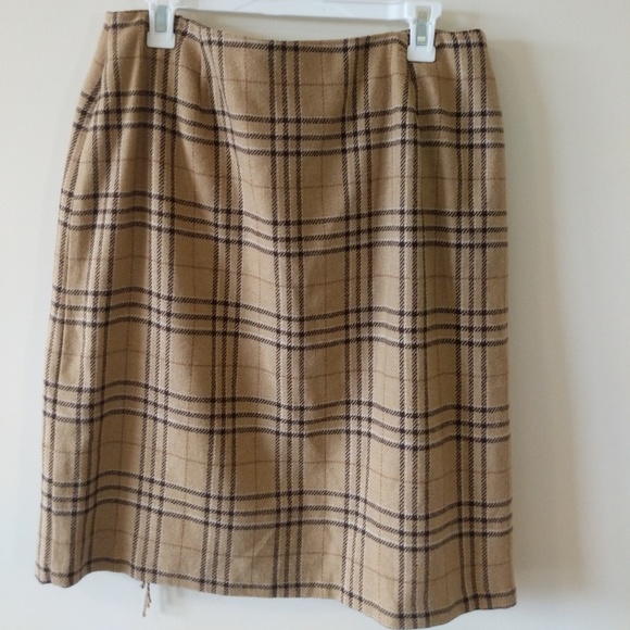 Tan Plaid Wool Wrap Skirt by Sag Harbour - Picture 3 of 4